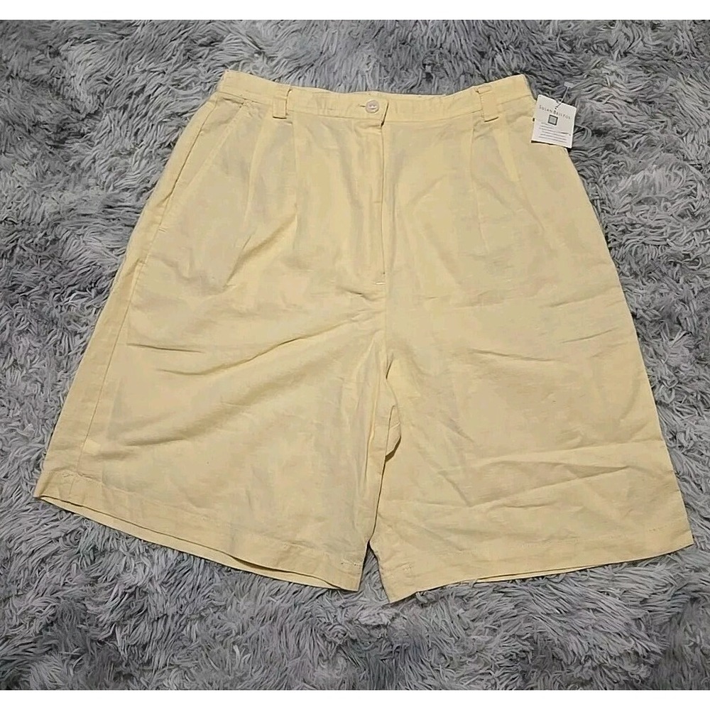 Susan Bristol Casuals Women's Yellow Linen Blend Bermuda Shorts Size 10 NWT FLAW